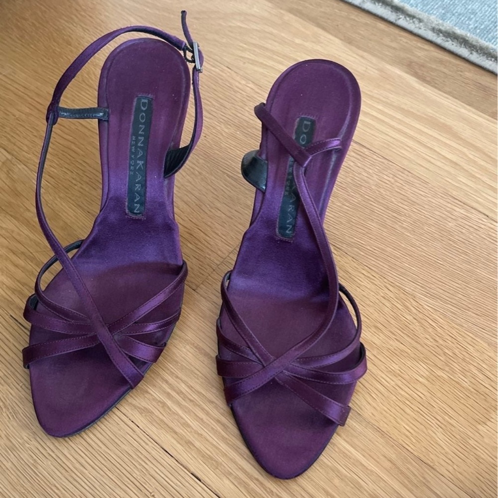 Donna Karen purple satin heels Size 7